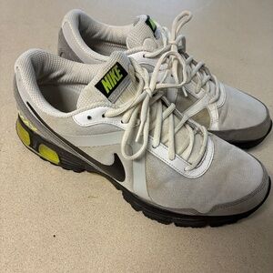 Nike AirMax, men’s size 11-1/2